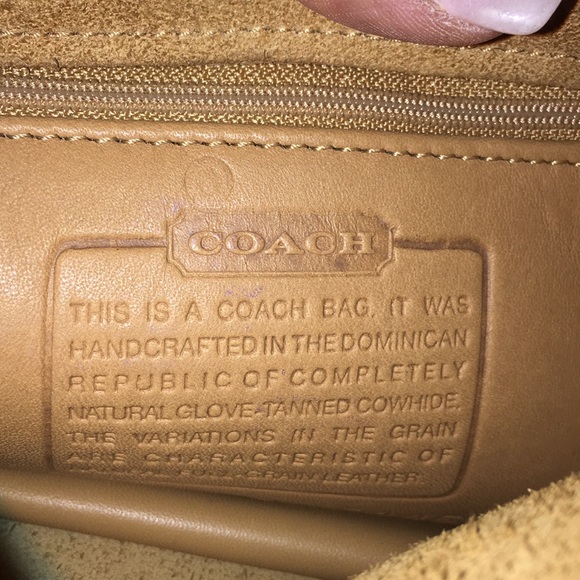 Legacy Coach Purse - Picture 5 of 5